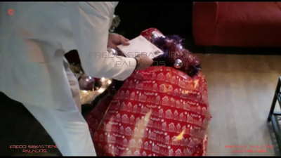 Niam, Kuv tau txais kuv Christmas tam sim no plaub hau daj ntseg mommy bitch nrog lub nroog Yeiuxalees vwm txog qaib ntxhw